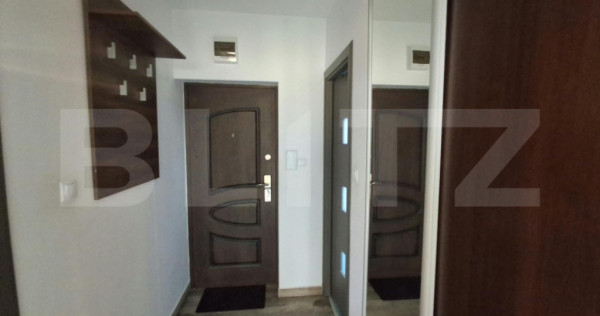 Apartament cu 1 camera, 34 mp + curte propie 28 mp, zona Red