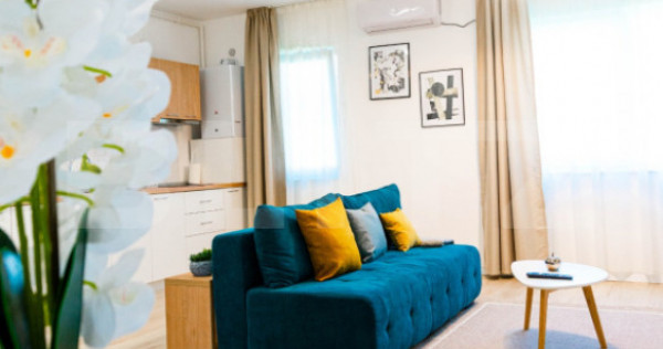 Apartament modern de 2 camere , cu acces la curte interioar?