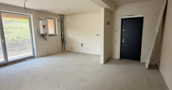 Apartament de vanzare semidecomandat ,2 camere 48 mp , zona