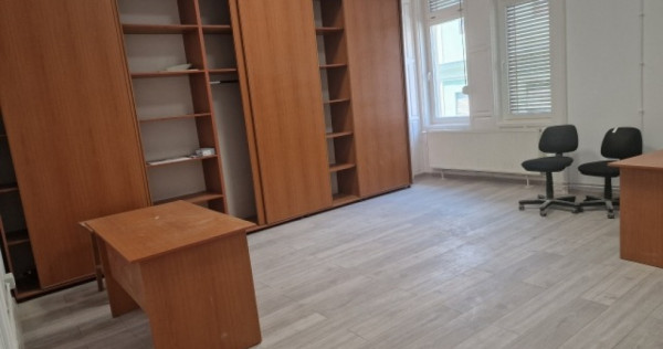 Inchiriez spatiu de birouri 5camere,140mp,Timisoara,Tribunal,1.820euro