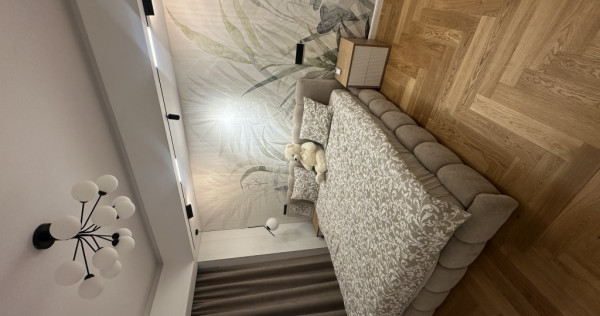 Apartament 3 camere,2 bai loc de parcare centru