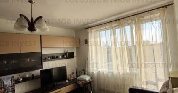 Apartament 3 camere | Semidecomandat | Balcon 8 mp | Zona Tractorul