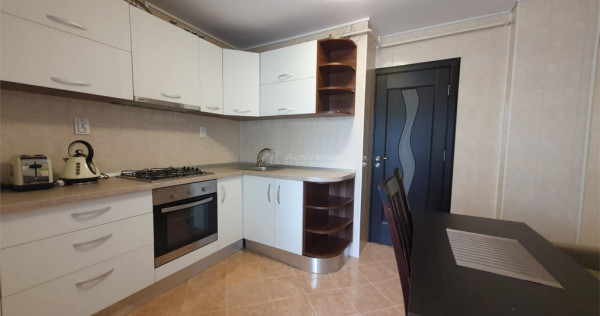 - Apartament 3 camere - Etaj 2 - Burdujeni - Cuza Voda 2