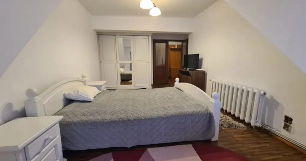 Oferim spre &icirc;nchiriere garsoniera &icirc;n Curtea de Argeș ultracentral