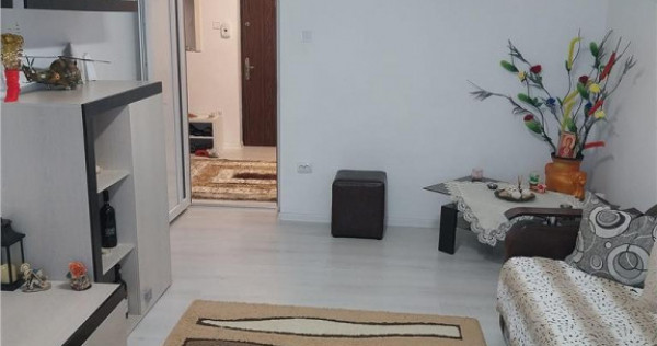 Apartament 2 camere decomandat, cu balcon si boxa-Racadau