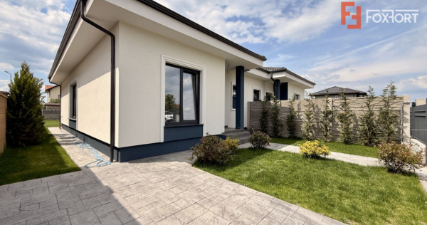 Duplex de vanzare, 3 camere + teren 330 mp, Mosnita Noua