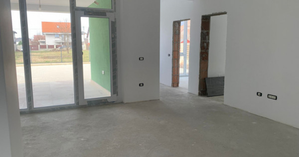 Apartament cu 3 camere si curte de 71 mp - Dumbravita