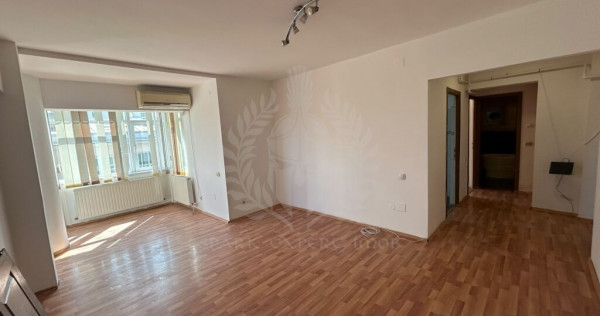 APARTAMENT 3 CAMERE/ PIAȚA MIHAI// VITEAZUL //ETAJ 1