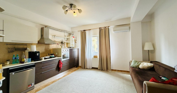 Apartament 3 camere Str Gladiolelor la 2 min de Lidl, poziț