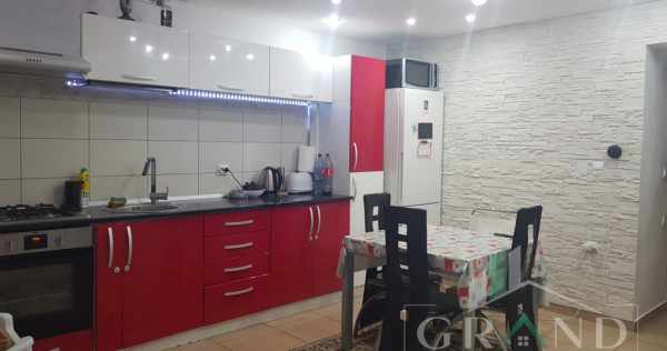 Apartament 3 camere, 70mp, zona Elite city