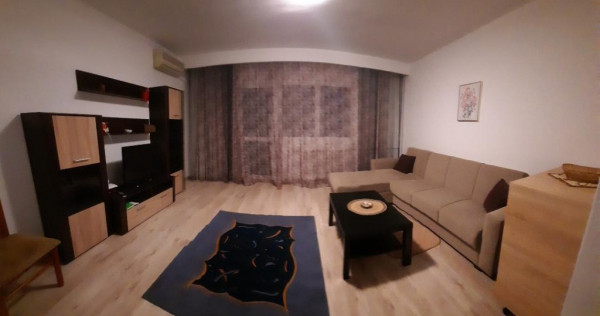 Particular inchiriez apartament 3 camere Piata Victoriei
