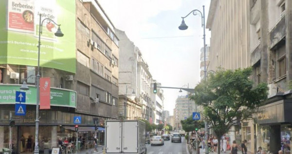 Zona Calea Victoriei - P-ța Amzei 70 mp trafic pietonal intens