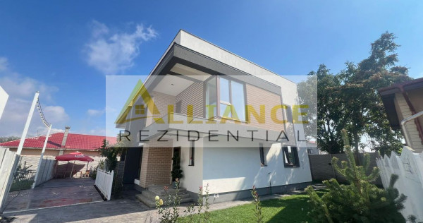 Vila de vanzare-5 camere-3 bai-500 M de STV