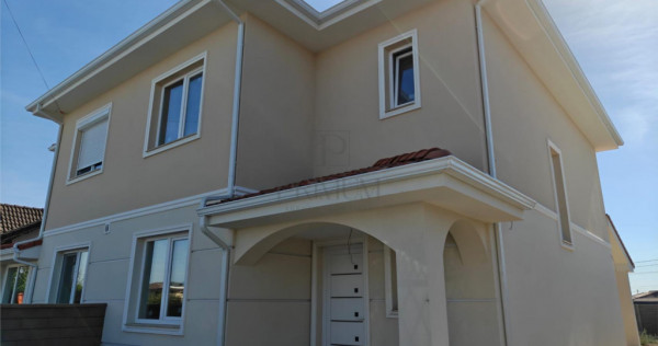 Duplex in zona excelenta - la asfalt - finalizat