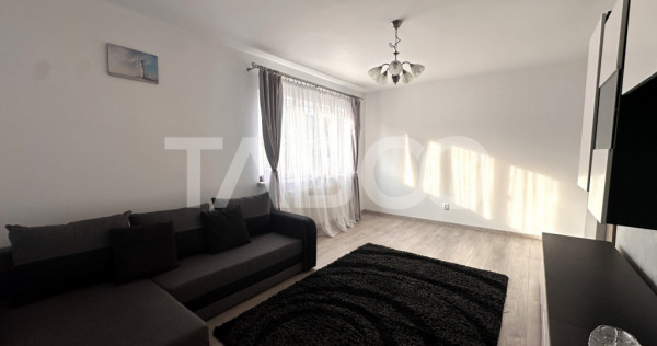 Apartament renovat de inchiriat 2 camere 2 balcoane Central