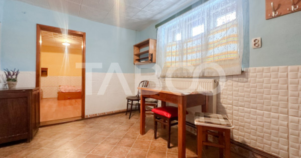 Casa individuala de vanzare cu posibilitate mansardare