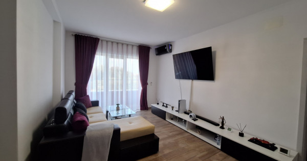 Apartament 3 camere-bloc nou-etaj 1-65 mp+balcon 10 mp+loc d