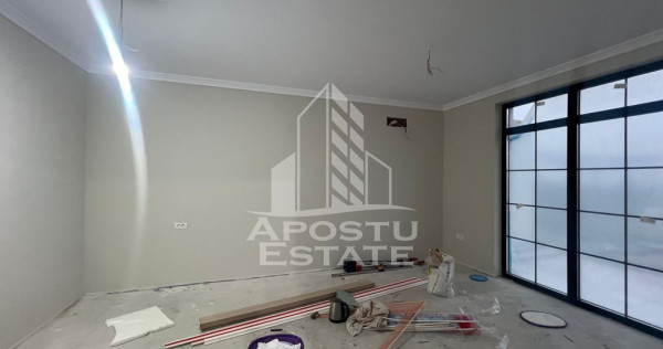 Duplex deosebit Dumbravita- spre pădure zona centrala