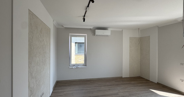 Apartament Luxury Giroc | 2 Camere Decomandat | Curte Privat