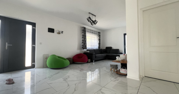 Duplex 3 camere, 72 mp utili, mobilat/utilat - Sanmihaiu Ro