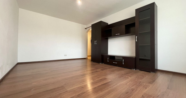 Apartament, 3 camere, 63 mp utili, etaj 2 - Zona Lunei