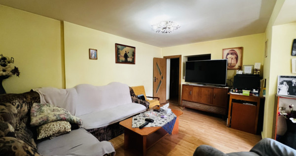Casa individuala cu 6 camere -Timisoara -zona Plopi