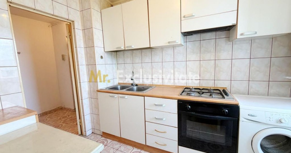 Apartament 3 camere decomandat Trivale