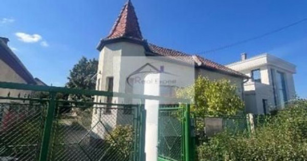 Casa de inchiriat in cartierul Andrei Muresanu-zona linistita
